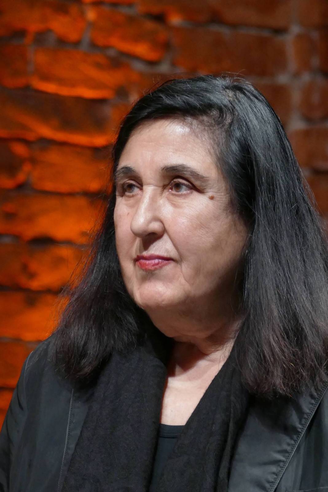 Hababam Sınıfı'nın Selma Hoca'sının hayat hikayesinde 'TKP' detayı şaşırttı! Şimdilerde 67 yaşında... 11